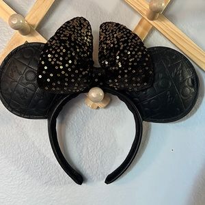 Walt Disney World 50th Black and Gold Minnie Ears